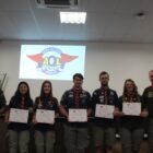 Áquila entrega distintivos, honrarias e lança o Ramo Filhotes